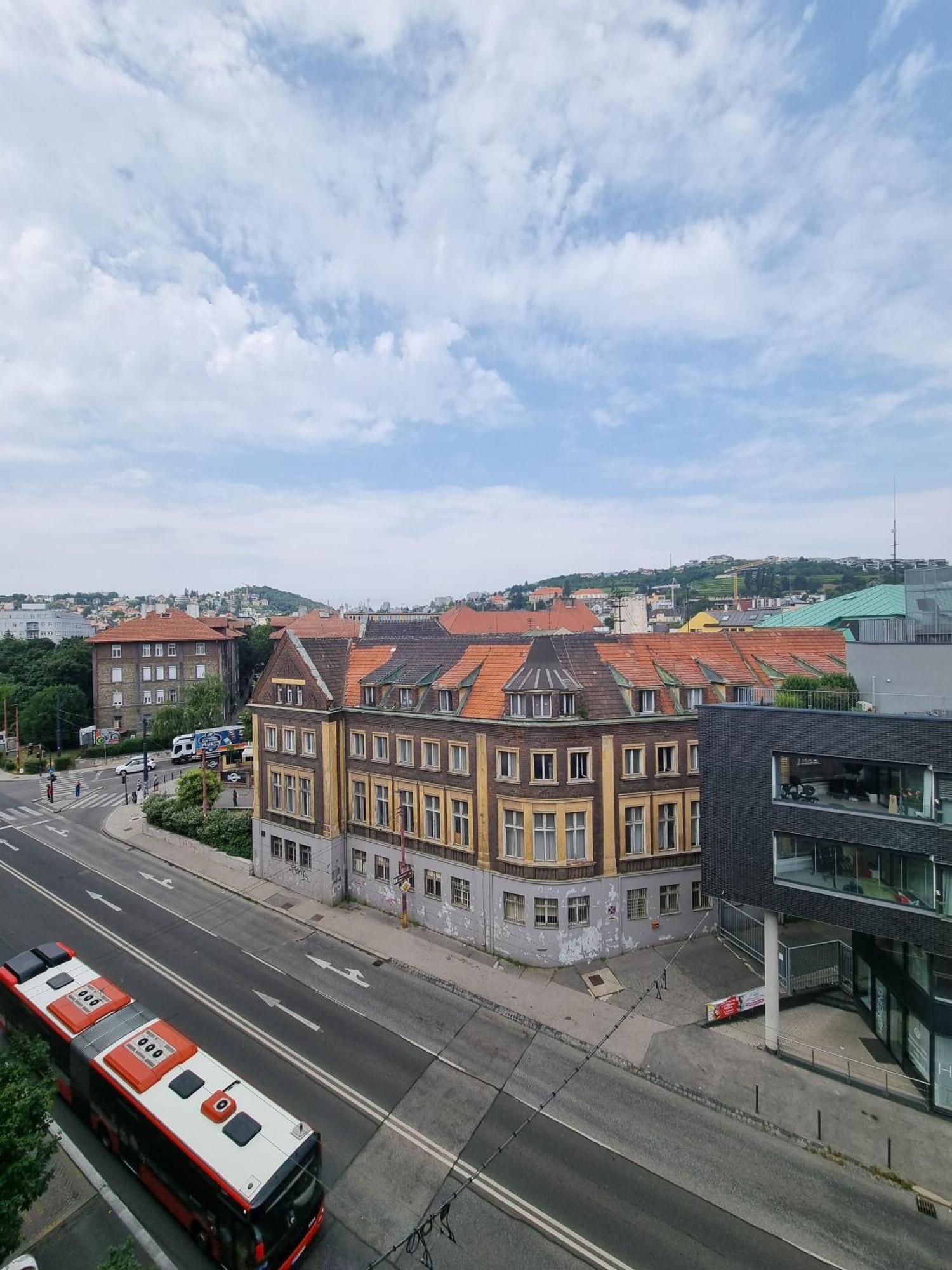 Big 4 Room Huge Apartment Bratislava Dış mekan fotoğraf