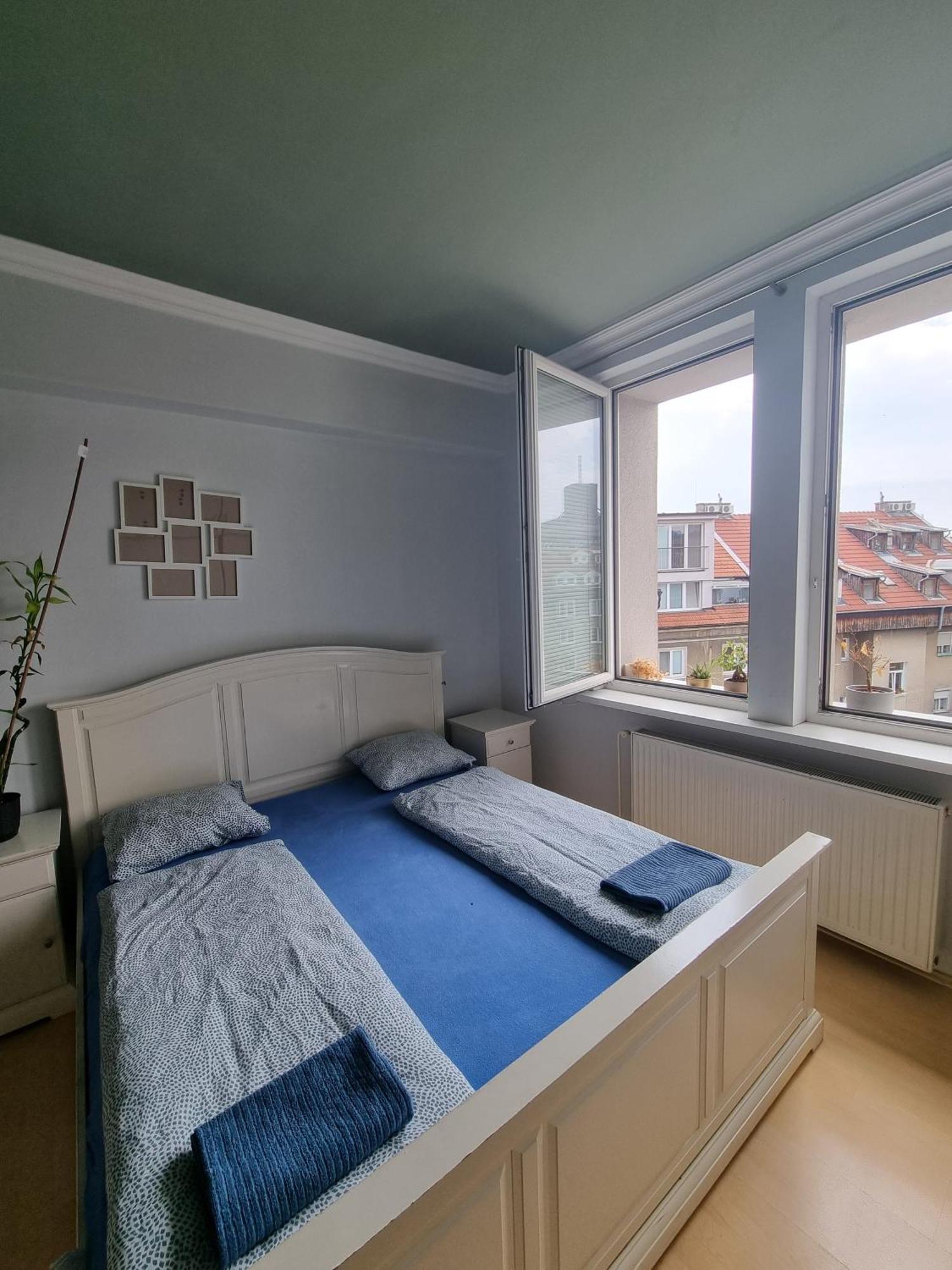 Big 4 Room Huge Apartment Bratislava Dış mekan fotoğraf